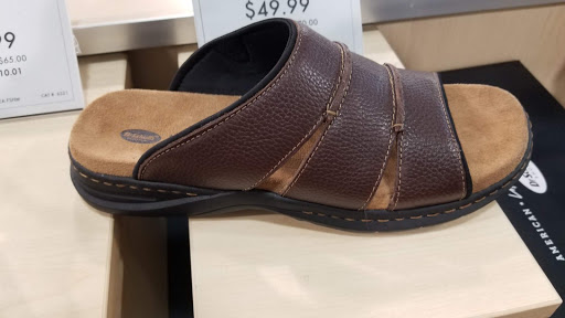 Shoe Store «DSW Designer Shoe Warehouse», reviews and photos, 1350 Bald Hill Rd, Warwick, RI 02886, USA