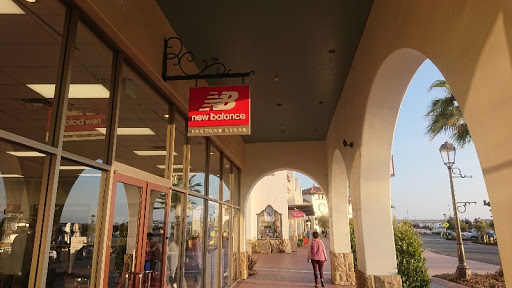 Outlet Mall «Outlets at San Clemente», reviews and photos, 101 W Avenida Vista Hermosa #190, San Clemente, CA 92672, USA