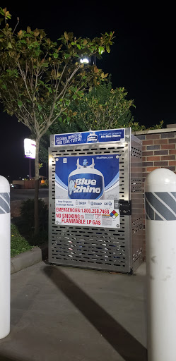 Gas Station «Chevron», reviews and photos, 993 Lawson Ave, Woodburn, OR 97071, USA