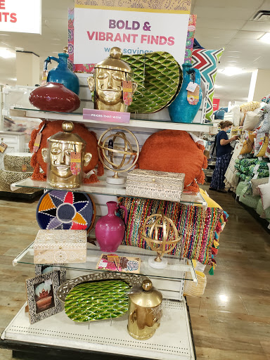 Department Store «HomeGoods», reviews and photos, 142 S Brand Blvd, Glendale, CA 91204, USA