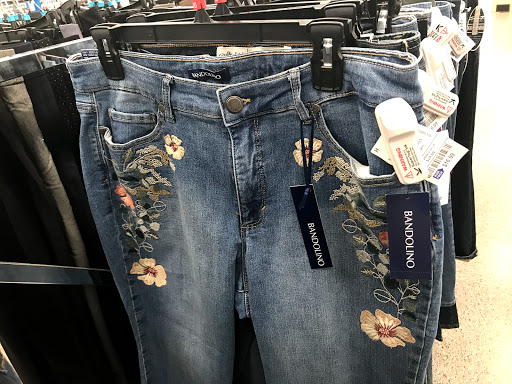 Clothing Store «Ross Dress for Less», reviews and photos, 1416 NW Ballard Way, Seattle, WA 98107, USA