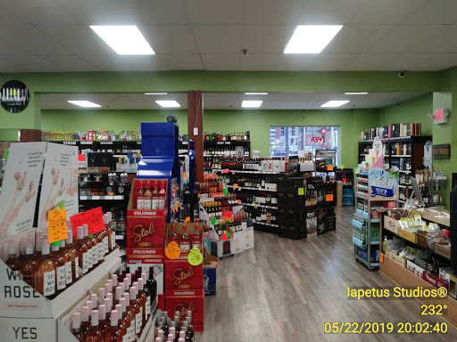 Liquor Store «Liquor Vault», reviews and photos, 170 10th St E, St Paul, MN 55101, USA