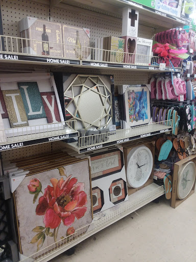 Dollar Store «FAMILY DOLLAR», reviews and photos, 276 Main St, City of Orange, NJ 07050, USA