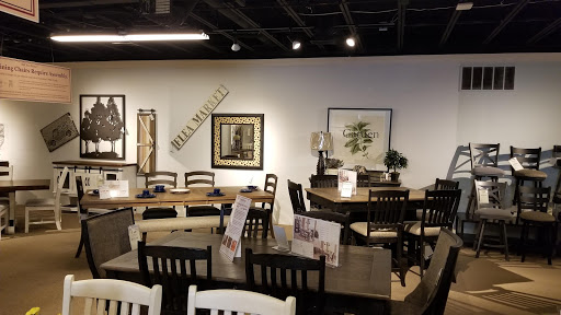Furniture Store «Wayside Furniture», reviews and photos, 1367 Canton Rd, Akron, OH 44312, USA