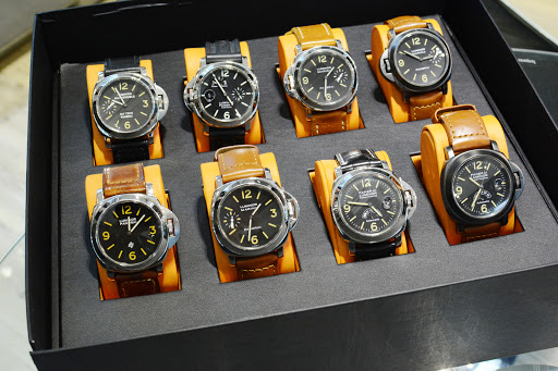 Second hand watches for sale Hong Kong