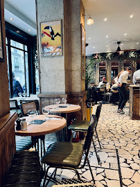 Atmosphère du Restaurant Le Café de Raphaëlle à Paris - n°10