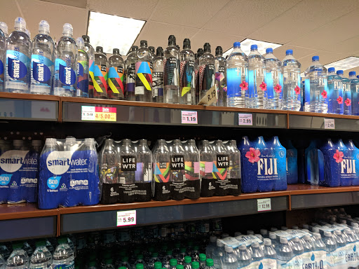 Shopping Mall «Bella Bottega Shopping Center», reviews and photos, 8976 161st Avenue Northeast, Redmond, WA 98052, USA