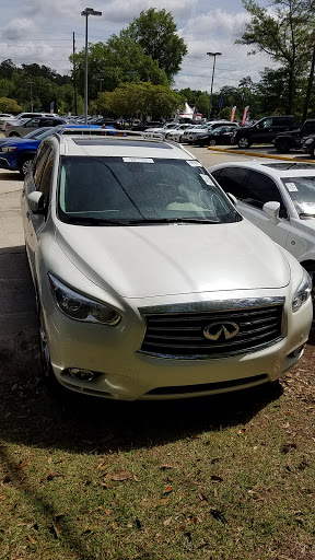 Car Dealer «Rainbow Luxury Imports.», reviews and photos, 1801 N Hwy 190, Covington, LA 70433, USA