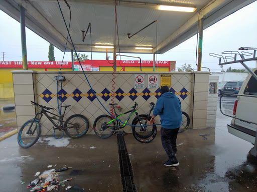 Car wash en La Puente