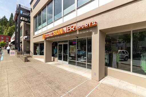 Running Store «Road Runner Sports», reviews and photos, 29 NW 23rd Pl, Portland, OR 97210, USA