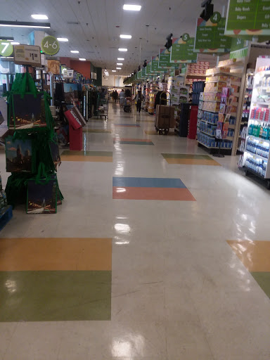 Supermarket «The Fresh Grocer of Upper Darby», reviews and photos, 421 S 69th St, Upper Darby, PA 19082, USA