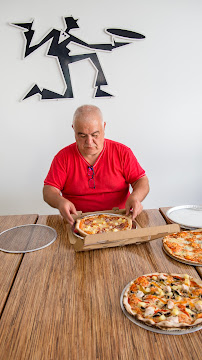 Photos du propriétaire du Pizzas à emporter Les Pizzas de Meslay 24/24h à Meslay-du-Maine - n°6