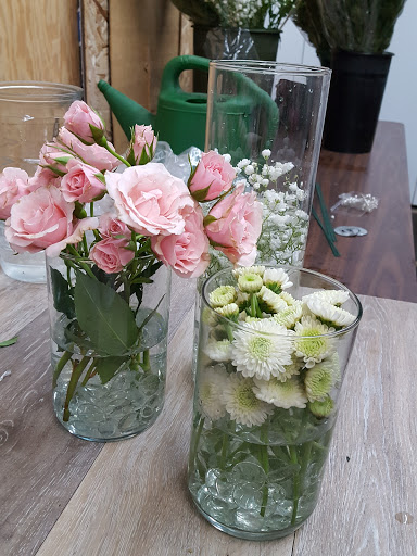 Florist «Welkes Milwaukee Florist», reviews and photos, 5528 W North Ave, Milwaukee, WI 53208, USA