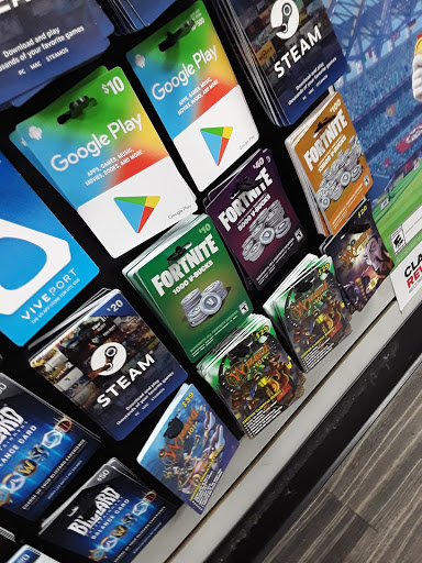 Video Game Store «GameStop», reviews and photos, 660 Gateway Center Blvd, Bronx, NY 10451, USA