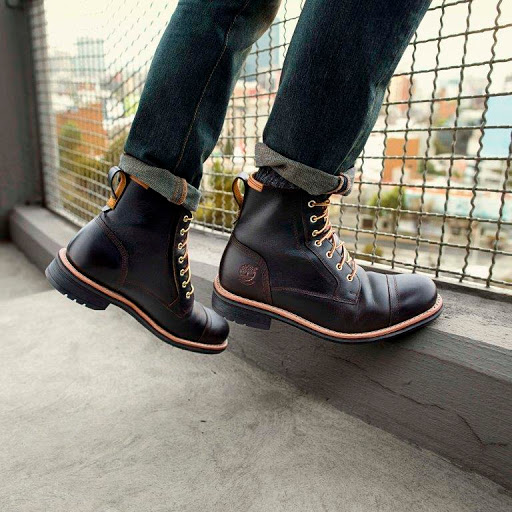 Shoe Store «Timberland Factory Store», reviews and photos, 630 Stanley K Tanger Dr, Lancaster, PA 17602, USA