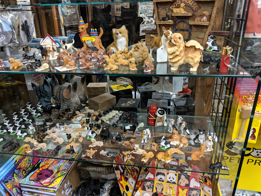 Gift Shop «Shady Maple Gift Shop», reviews and photos, 129 Toddy Dr, East Earl, PA 17519, USA