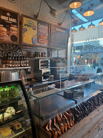 Atmosphère du Restauration rapide BAGELSTEIN • Bagels & Coffee shop à Honfleur - n°16