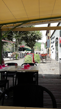 Atmosphère du Restaurant français Au Comptoir d'Olt à Cahors - n°12