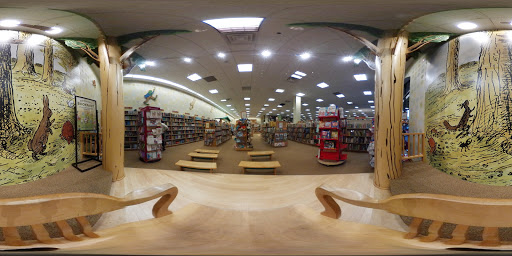 Book Store «Barnes & Noble», reviews and photos, 5141 Peachtree Pkwy, Norcross, GA 30092, USA