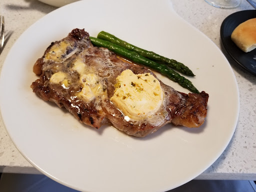 Steak House «Eighteen at the Radisson», reviews and photos, 668 W 5th St, Covington, KY 41011, USA