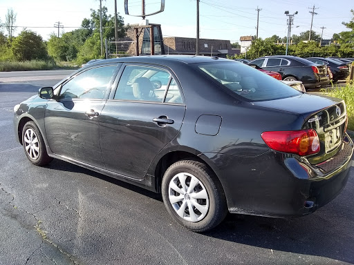 Used Car Dealer «Jordan Auto Sales», reviews and photos, 1420 E Galbraith Rd, Cincinnati, OH 45215, USA