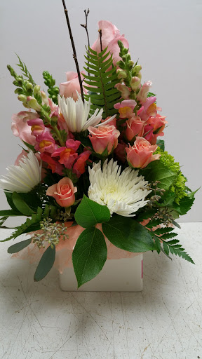 Florist «Roadrunner Florist», reviews and photos, 2007 W Bethany Home Rd, Phoenix, AZ 85015, USA