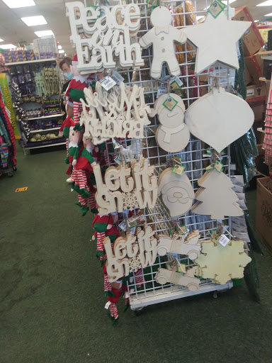 Dollar Store «Dollar Tree», reviews and photos, 340 Walmart Way, Dahlonega, GA 30533, USA