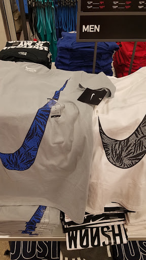 Clothing Store «Nike Factory Store», reviews and photos, 10801 Corkscrew Rd D-177, Estero, FL 33928, USA