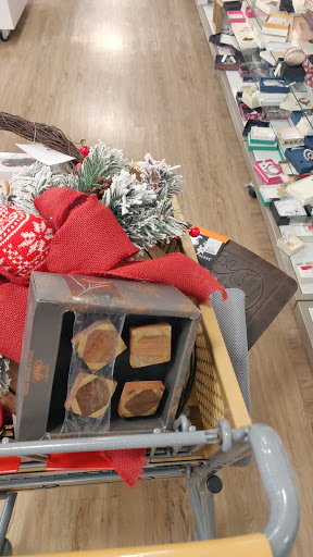 Department Store «Marshalls & HomeGoods», reviews and photos, 311 Costco Way, St Peters, MO 63376, USA