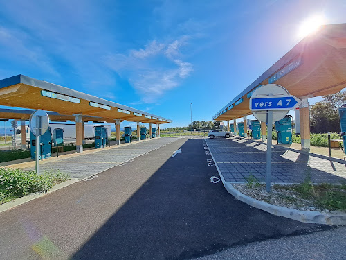IZIVIA Station de recharge à Pont-de-l'Isère