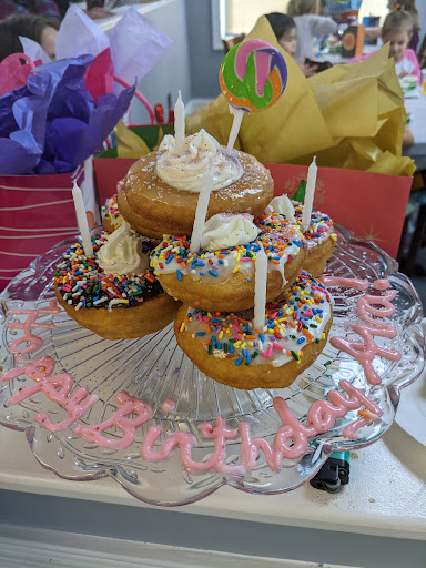 Donut Shop «Amazing Glazed», reviews and photos, 321 Johnstown Rd, Chesapeake, VA 23322, USA