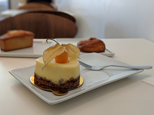 Pastry Shop «Tout De Sweet Pastry Shop», reviews and photos, 7831 Woodmont Ave, Bethesda, MD 20814, USA