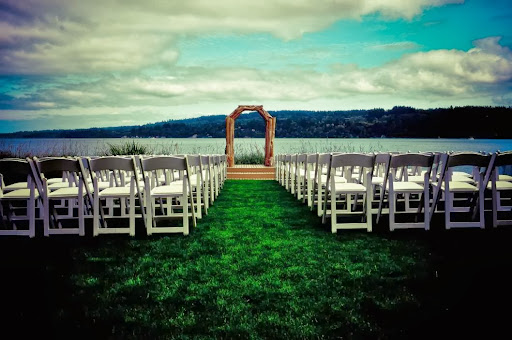 Wedding Venue «The Edgewater House», reviews and photos, 11967 Luna Vista Ave SE, Olalla, WA 98359, USA