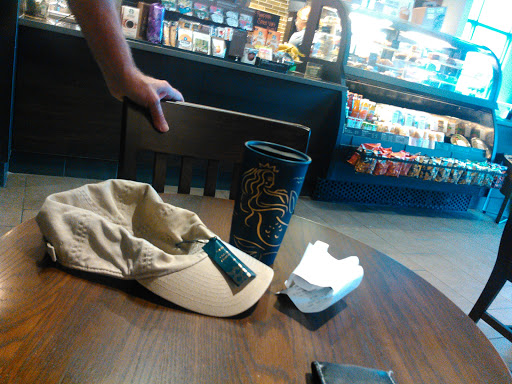Coffee Shop «Starbucks», reviews and photos, 622 George Washington Hwy, Lincoln, RI 02865, USA