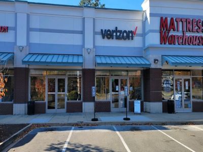 Cell Phone Store «Verizon», reviews and photos, 23105 Three Notch Rd, California, MD 20619, USA