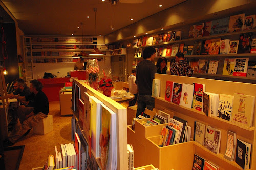 Librairie de bandes dessinées le tome 47 Vitry-sur-Seine