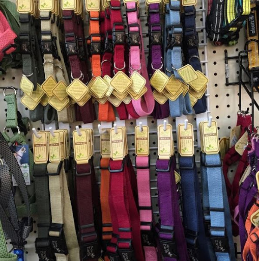 Pet Supply Store «Pet X Supplies & Tack», reviews and photos, 132 W Highland Rd Suite 101, Howell, MI 48843, USA
