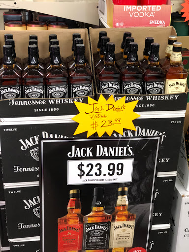 Wine Store «Foremost Liquors», reviews and photos, 1776 W Algonquin Rd, Arlington Heights, IL 60005, USA