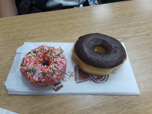 Donut Shop «Donut King», reviews and photos, 2025 Durfee Ave, South El Monte, CA 91733, USA