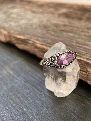 Jewelry Store «Custom», reviews and photos, 3206 N Davidson St, Charlotte, NC 28205, USA