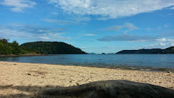 Zdjęcie Prainha Do Frade z prosta linia brzegowa