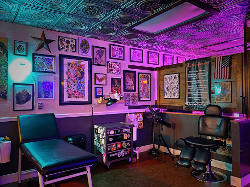 Explore parrot tattoo ideas, creative tattoo ideas in Osage Beach, available at Rabbits Foot Tattoo Parlor