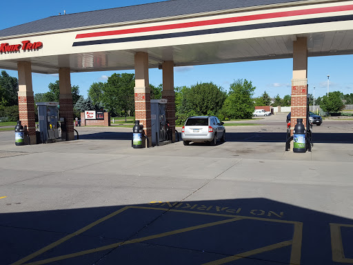 Convenience Store «Kwik Trip #397», reviews and photos, 15065 Dodd Blvd, Apple Valley, MN 55124, USA