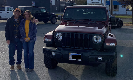 Jeep Dealer «Marlow Motor Company», reviews and photos, 707 N Commerce Ave, Front Royal, VA 22630, USA