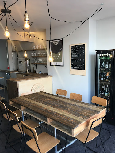 Reviews of Beer No Evil in Worthing - Liquor store