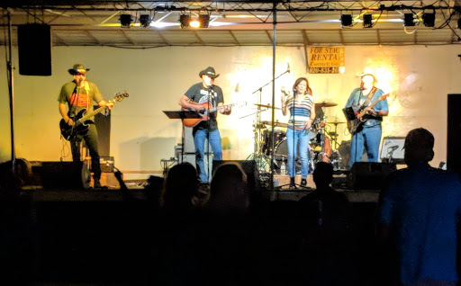 Golf Course «Irish Greens Golf Club & Restaurant», reviews and photos, 2946 Logtown Rd, Oconto, WI 54153, USA