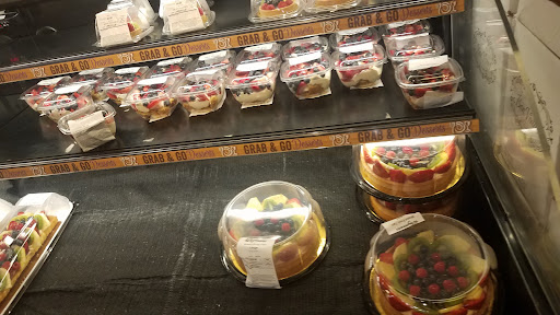 Supermarket «Wegmans», reviews and photos, 8297 Stonewall Shops Square, Gainesville, VA 20155, USA