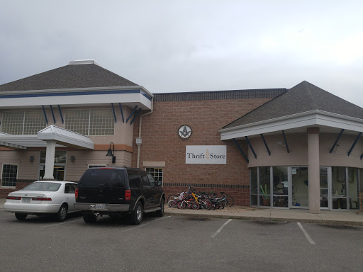 Thrift Store «Sister Carmen Community Center Thrift Store - Shop 9am-6pm, Donate 9am-5pm», reviews and photos