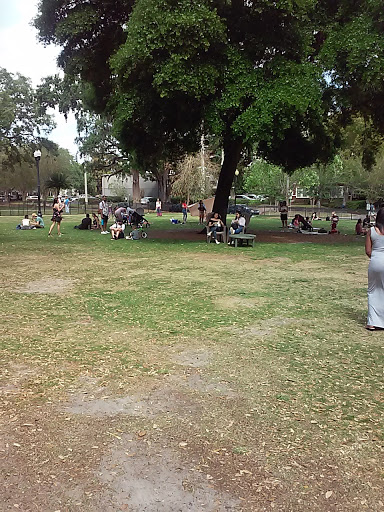 Wine Bar «Eola Wine Co», reviews and photos, 430 E Central Blvd, Orlando, FL 32801, USA