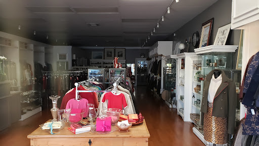 Thrift Store «The Shop», reviews and photos, 785 Santa Cruz Ave, Menlo Park, CA 94025, USA